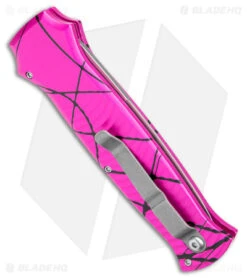 Piranha Bodyguard Automatic Knife Hot Pink (3.3" Stonewash) 2 Piranha Bodyguard Automatic Knife Hot Pink (3.3" Stonewash) -Adventure Knife Shop Piranha Bodyguard Auto Hot Pink SW BHQ 22894 jr side